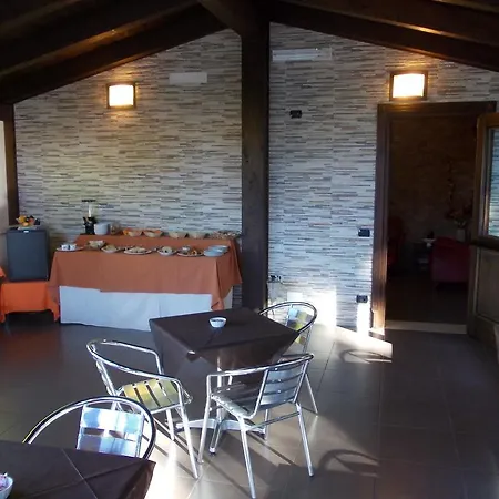 Agrihotel Papaya San Pietro Apostolo