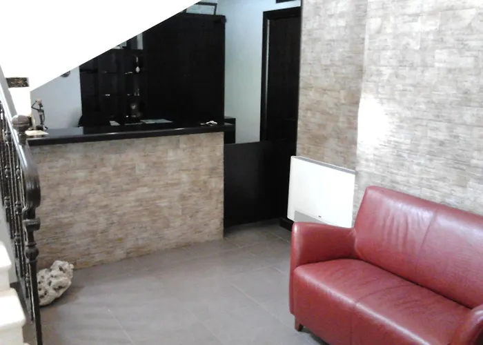 酒店 Agrihotel Papaya 3*