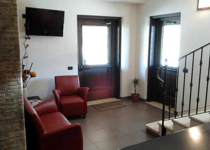 酒店 Agrihotel Papaya 3*